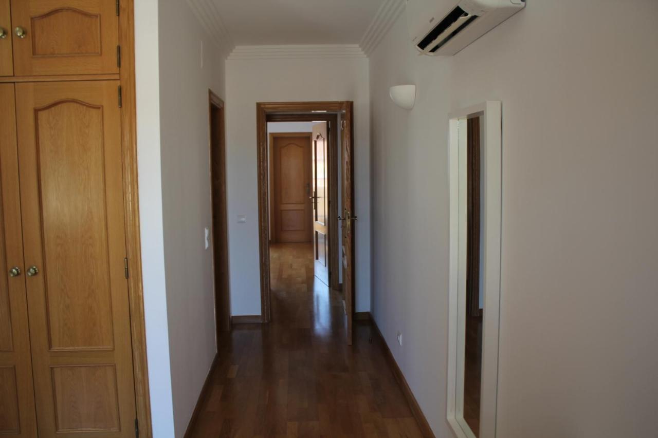 V2 C Villa *